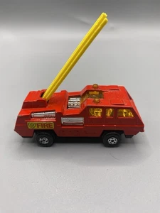 Matchbox Superfast No. Camión de bomberos Blaze Buster 22 Lesney vintage 1975 - Imagen 1 de 9