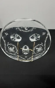 Vtg. Fostoria clear Mayflower etch Bon-Bon Dish Tri-foot Round Server 7-3/4" dia - Picture 1 of 5