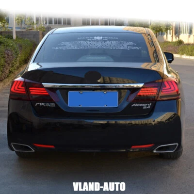 2013-2015 VLAND LED 尾灯红色+烟熏镜头适用于本田雅阁 4 门轿车 — 第 1/4 张图片