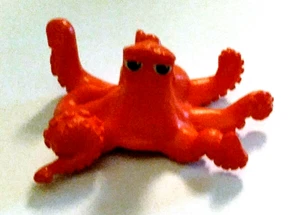 Finding Nemo Squid figurine Hank Disney Mint condition FREE US shipping - Picture 1 of 1