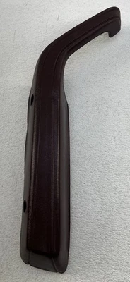 84-96 Jeep Cherokee XJ Comanche MJ Passenger Side Door Pull OEM Red/Maroon - Image 1 of 4