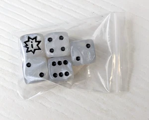1 Warhammer Misfire Scatter D6 Dice Artillery Wargaming DND TTRPG w/4 reg 6D - Picture 1 of 4