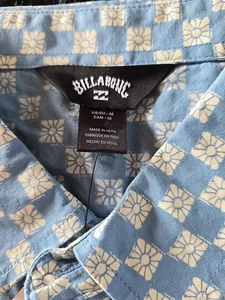 Billabong Men’s Sundays S/S Button Down Shirt Size: Medium Blue Check - Picture 1 of 9