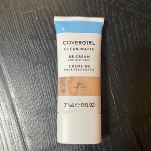 COVERGIRL Clean Matte BB Cream Oily Skin 510 Fair New Sealed Makeup Foundation - Picture 1 of 3