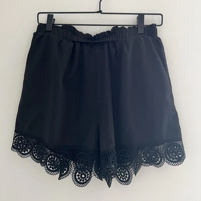 Womens Shorts Large Black Lace Trim Scalloped Hem Whimsigoth Vamp Boho Fairy - Image 1 of 4