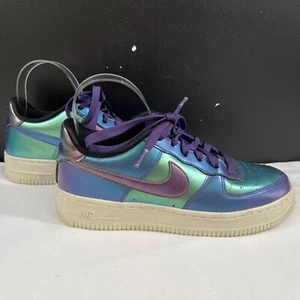 Nike Air Force 1 Boy's Blue Holographic Low Top Sneakers Size 5Y SKU 6115 - Picture 1 of 8