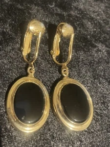 Vintage Sara Coventry signierte Ohrringe Clip auf Hänger Onyx schwarz und gold 1,5 Zoll - Bild 1 von 6