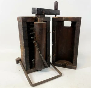 Rare 16" Antique Primitive Handmade Carve Wood Tobacco Crank Cutter Grinder Mill - Picture 1 of 12