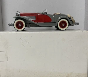 Danbury Mint 1/24 Scale 1935 Duesenberg SSJ - Picture 1 of 6