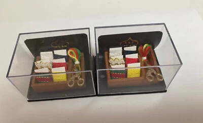 Lote de 2 cajas de costura miniatura para casa de muñecas escala 1:12 #103 Foto 1 de 4