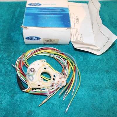 Mustang Shelby Fairlane Cougar Cyclone 1967 nuevo de colección columna fija interruptor de señal de giro Foto 1 de 4