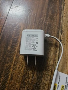 Black & Decker Class 2 Power Supply Part #90627870 S003AQU1500015 15V - Picture 1 of 1