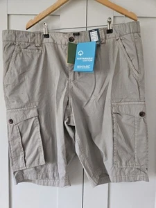 Regatta Mens Shorts Mineral Grey 42" waist BNWT - Picture 1 of 5