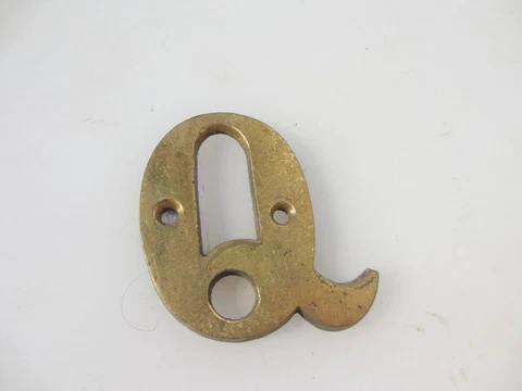 Vintage Brass Shop Letter "Q" Sign Old Plaque Name Initial 2"H Cover