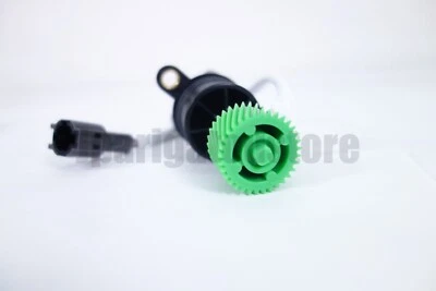 Conjunto de piñón velocímetro genuino Nissan 32702-32U00 para Máxima A32 1995-1999 Foto 1 de 4