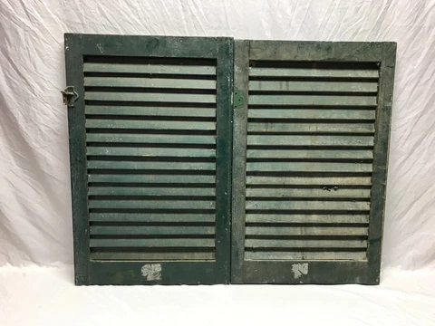 VTG Pair 18x28 Green Antique House Wood louvered Window Shutters Old 988-23B Cover
