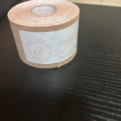 Fashion Forms Tape It Your Way Breast Tape Womens Nude - Изображение 1 из 3
