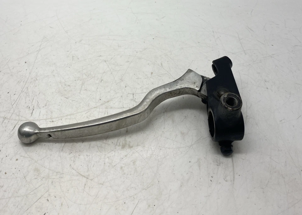 ♻️ Suzuki Gsf 600 Bandit 2000 - 2004 Clutch Lever & Perch Bracket ♻️ - Image 1 of 4