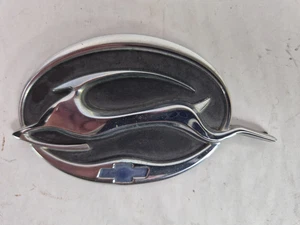 Letrero emblema maletero trasero Chevy Impala logotipo adorno OEM genuino de fábrica  - Imagen 1 de 5