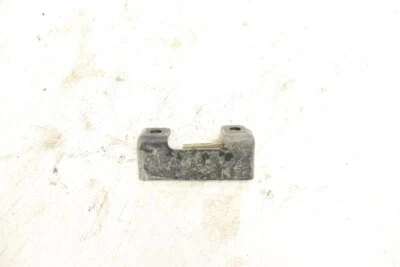 Yamaha Grizzly 700 EPS 16 Exhaust Muffler Bracket 1HP-E477U-00-00 47094 - Image 1 of 2