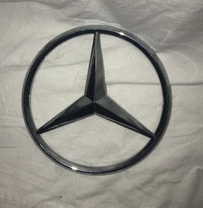 Mercedes Benz OEM Genuine Grille Emblem Star Chrome Badge GL Class - Picture 1 of 3