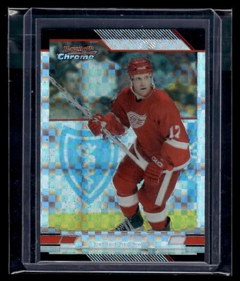 2003 Bowman Chrome Xfractor #16 Brett Hull Red Wings /150 HOF - Image 1 of 2