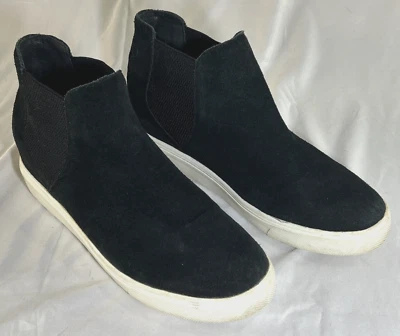 Steve Madden Women’s Suede Sultan Chelsea Ankle Sneaker Black 11M - Image 1 of 4