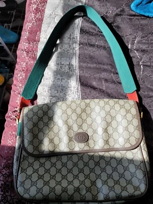 Authentic GUCCI Coated Canvas Messenger Bag 019-39-0707 Brown EUC - Image 1 of 4