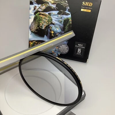 Benro Master 95mm 1-stop (ND2 / 0.3) Solid Neutral Density Filter - Image 1 of 4
