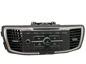 Honda Accord AM FM 2013 receptor de radio CD 39100T2AA102 OEM - Imagen 1 de 11