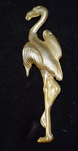 Vintage 1930er geschnitzte Zelluloid hellgold 3 5/8" Flamingo leichte Anstecknadel - Bild 1 von 2