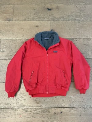 Chaqueta De Colección Patagonia Jóvenes Niños 11/12 Rojo Vellón Forrado Bombardero Hecha en EE. UU. Años 90 Foto 1 de 4