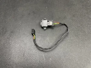 Humidity Temperature Sensor 2020 GMC Acadia 39005090 2018 2019 2021 2022 2023 - Picture 1 of 8