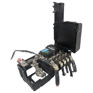 2014-2017 CHEVROLET IMPALA 2.5 Fuse Box Junction Relay Module - Picture 1 of 8