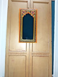 INDISCHER VINTAGE HANDBEMALTER BÜGEL HOLZSPIEGEL - 47,5 cm x 24,5 cm - Bild 1 von 14