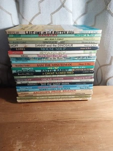 I can read Vintage lot Hardcovers 50's, 60's,70's (24 books) - Picture 1 of 9