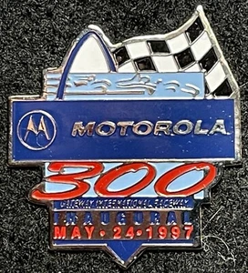 5/97 St Louis Gateway Intl Raceway Motorola Inaugural 300 Enameled Hat Pin NEW - Picture 1 of 3