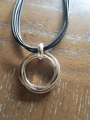 Colgante multianillo de plata de ley Silpada S1637 con cuero de múltiples cuerdas Foto 1 de 4