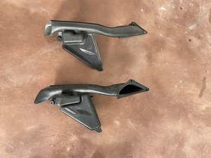 03-06 DUCATI 999 RIGHT LEFT AIR INTAKE DUCTS 999s s r 999r 749s 749r - Picture 1 of 8