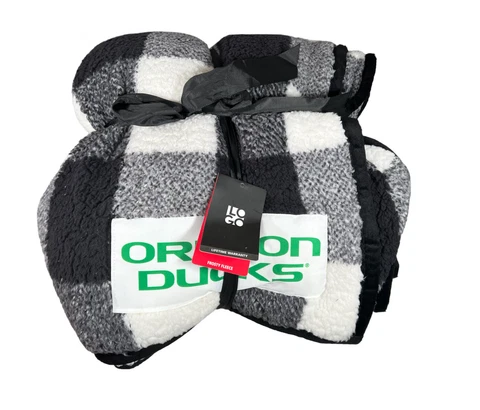 Logo Brands Oregon Ducks 50" x 60" Frosty Fleece Fuzzy Throw Blanket Plush Cover