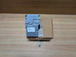 New Genuine Controller Set AMT For Suzuki Celerio 2014-2017 - Picture 1 of 1