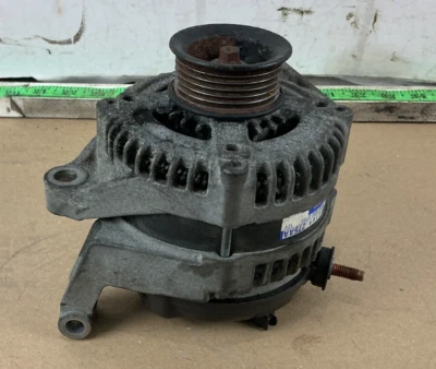 Jeep Liberty 2010-2012 alternador generador montaje de carga motor OEM Foto 1 de 4