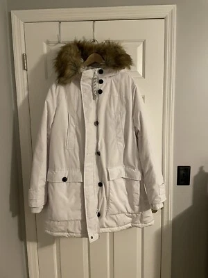 Parka Woman Within The Arctic Foto 1 de 4