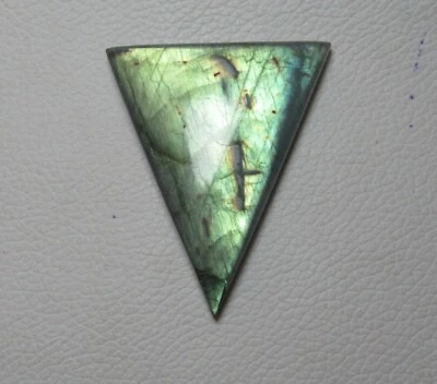 Labradorite Cabochon Trillion Shape 130.10 Cts Natural Loose Gemstone G 7746 - Image 1 of 4