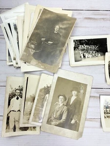 Lot Of 33 Vintage Family Photographs Early 1900's Americana Black And White - Picture 1 of 5