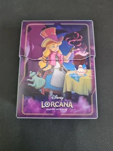 Disney Lorcana Alice im Wunderland Tee Alchemist Promo Deck Box, Ursulas Rückkehr - Bild 1 von 1