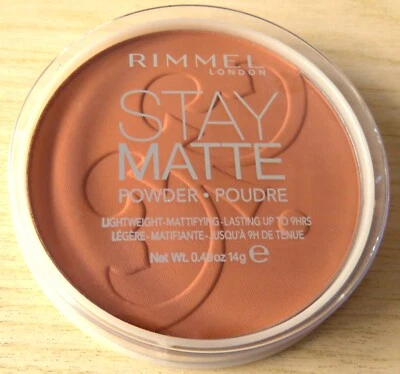 RIMMEL STAY MATTE POWDER 040 HONEY BRAND NEW FULL SIZE FREE POST - Image 1 of 3
