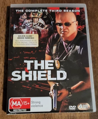 THE SHIELD THE COMPLETE THIRD SEASON - image 1 of 2