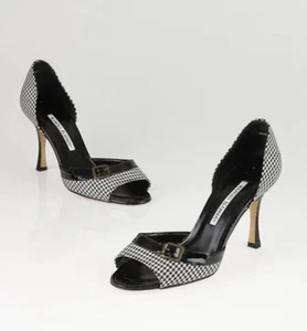 Manolo Blahnik Patent Leather D'Orsay Pumps Size: 401/2 - Picture 1 of 9