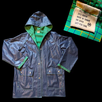 Chaqueta de lluvia reversible de PVC con capucha años 80 de colección MEDIANA tela a cuadros verde marino interior Foto 1 de 4